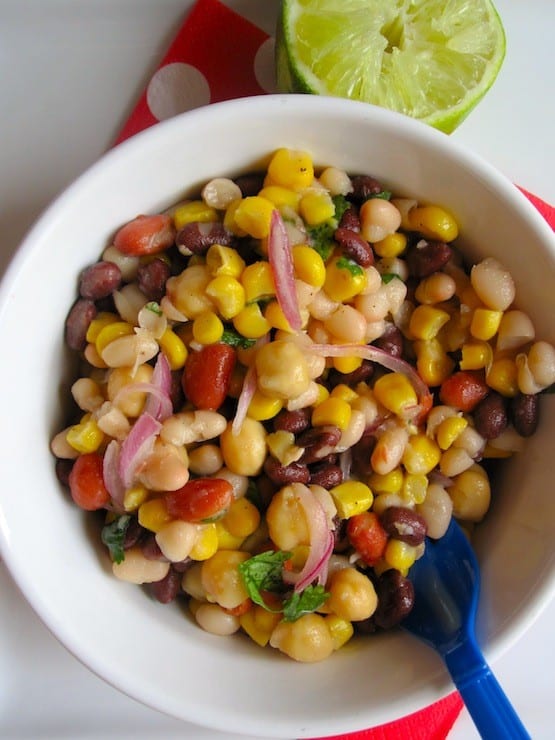Beans and Corn Salad (Ensalada de Frijol y Maiz)