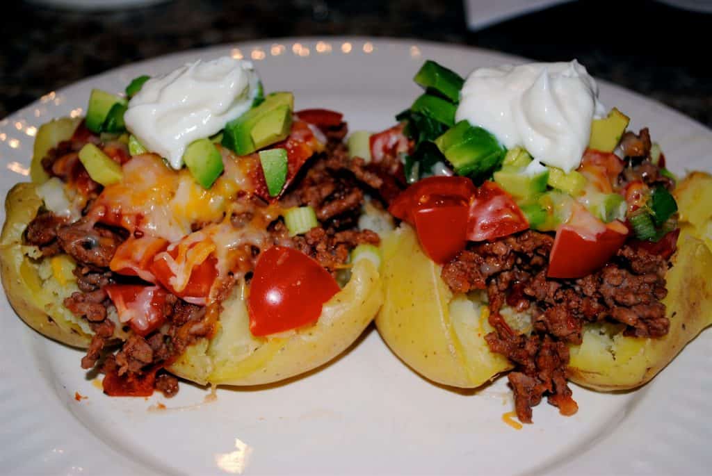 Spicy Mexican Stuffed Potatoes with Beef and Cheese
