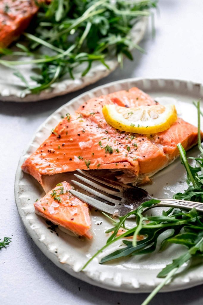 Pressure Cooker Salmon with Lemon-Dill Sauce